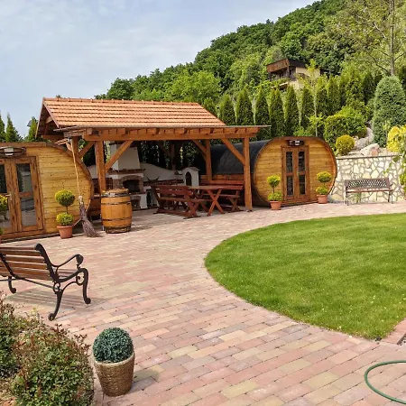 Πανσιόν Tokaj Zlata Putna - Restaurant & Vinicky