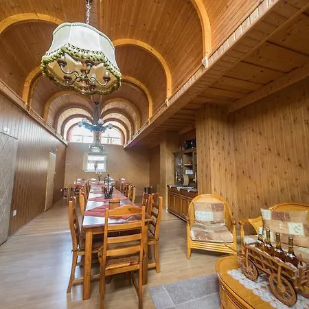 Penzión pre hostí Tokaj Zlata Putna - Restaurant & 4*