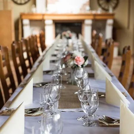 Tokaj Zlata Putna - Restaurant & بيت ضيافة 4*